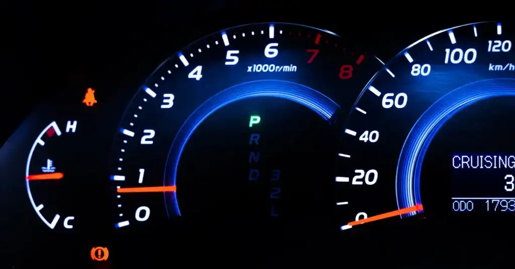 تشخیص دستکاری کیلومتر خودرو