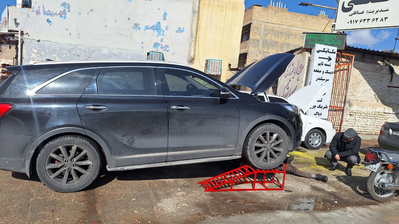 تعرفه و هزینه امداد خودرو در شیراز ۱۴۰۴ | قیمت یدک‌کشی و تعمیر در محل